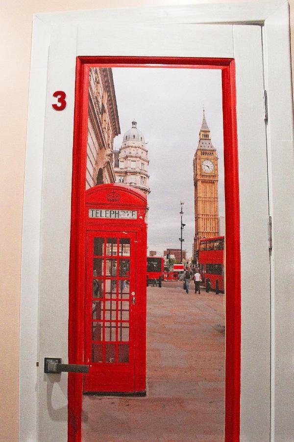 City Hostel Kiev Bagian luar foto